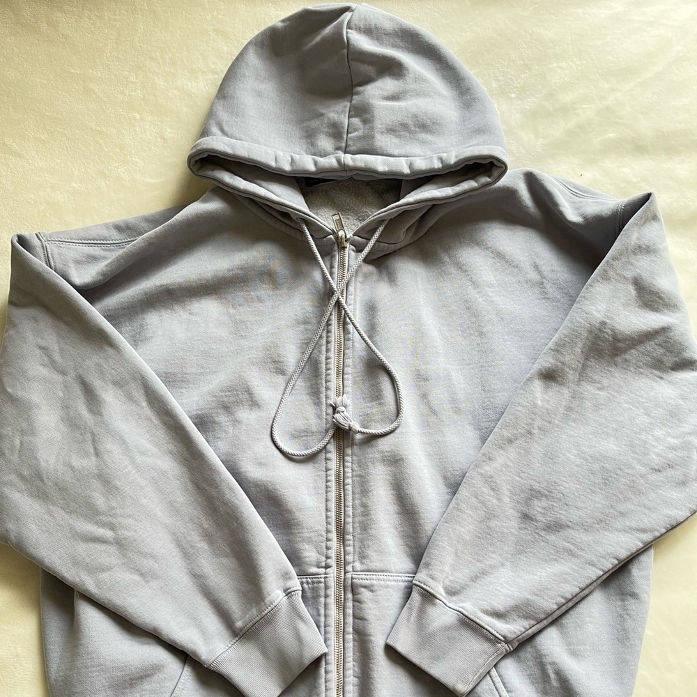 ❗️NWOT❗️ brandy melville christie hoodie
